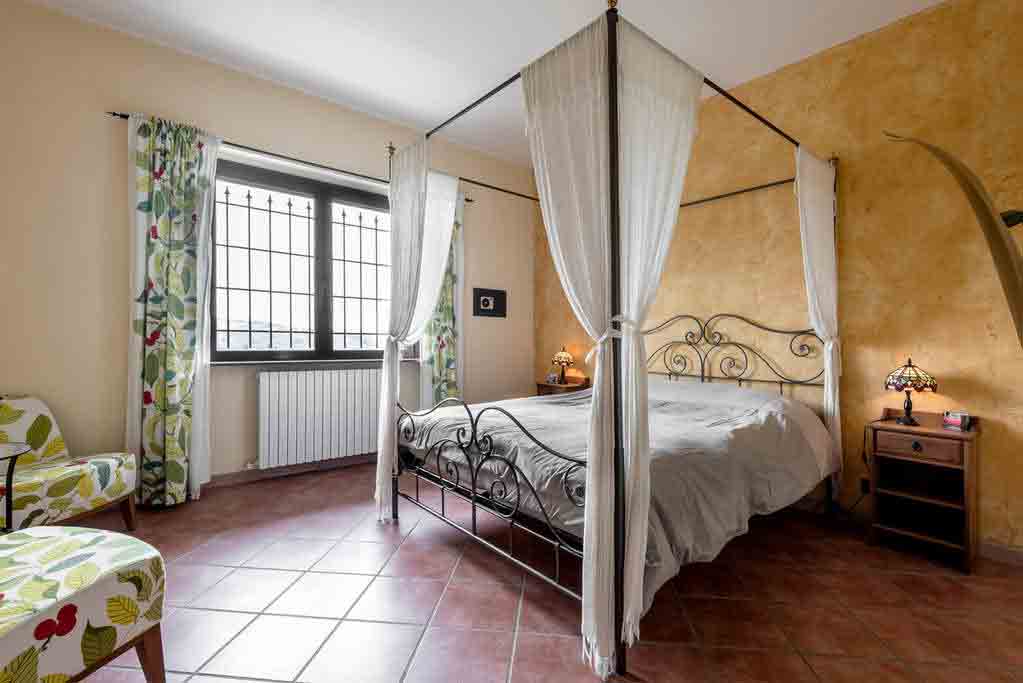 Master bedroom appartement Loggione