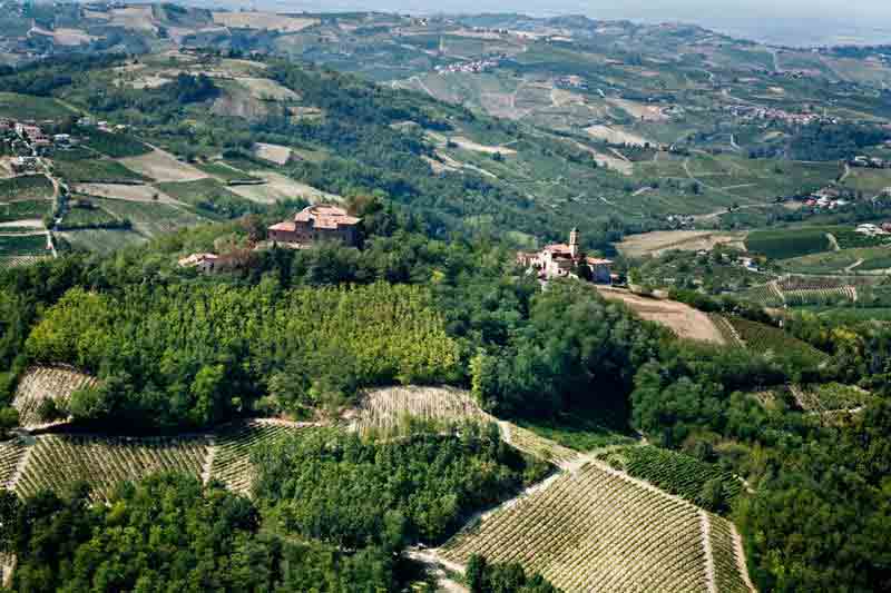 Uitzicht op kasteel Montecalvo
